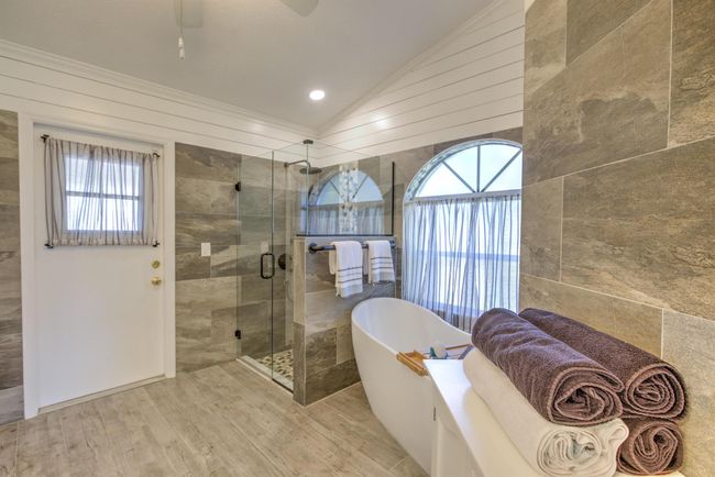 3582 Sw Margela St, House other with 3 bedrooms, 3 bathrooms and null parking in Port St Lucie FL | Image 31