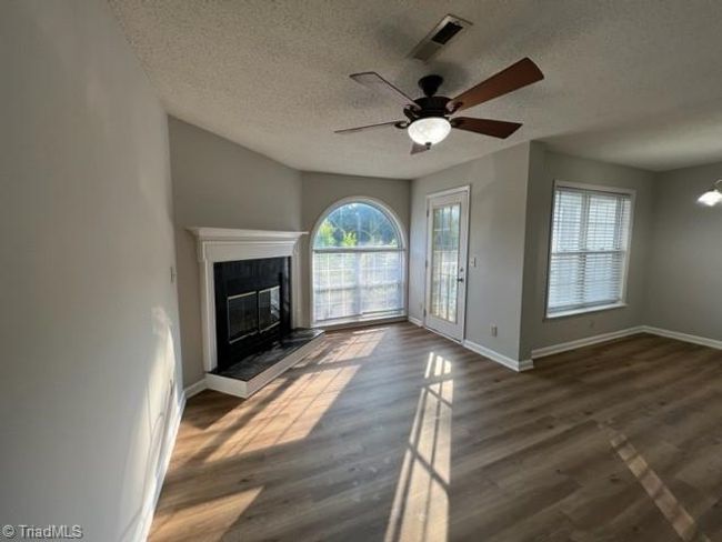 APT-2D - 3614 Morris Farm Dr, Townhouse with 2 bedrooms, 2 bathrooms and null parking in Greensboro NC | Image 5