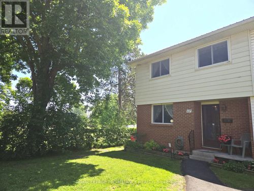 k-209 N Park St, Belleville, ON, K8P4T9 | Card Image