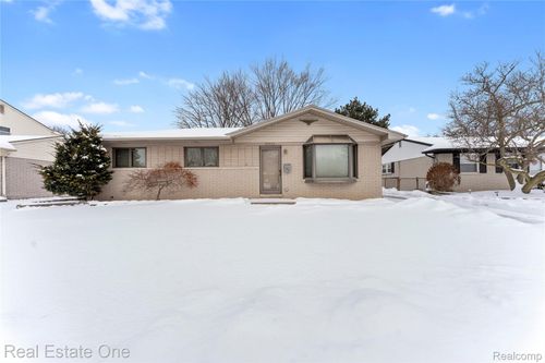25556 Rusty St, Taylor, MI, 48180-3249 | Card Image