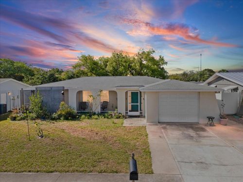 5646 Andrea Dr, HOLIDAY, FL, 34690-2303 | Card Image