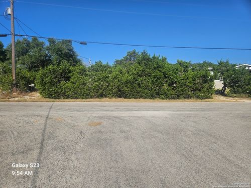 1406 Greenbriar Dr, Canyon Lake, TX, 78133-2523 | Card Image