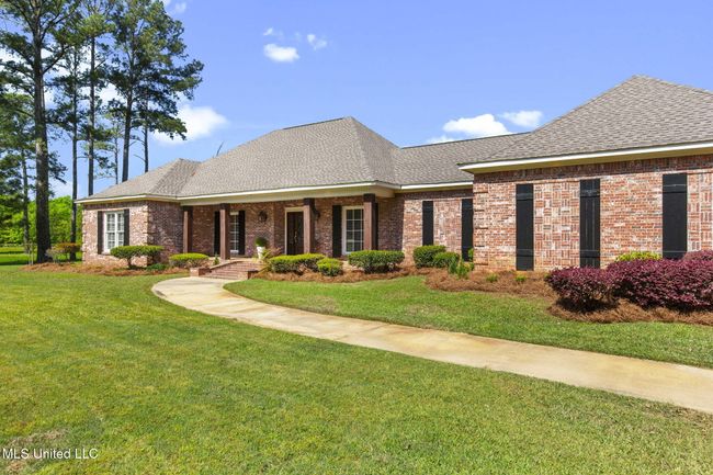 9-web-or-mls-211 Lake Terrace-9 | Image 10