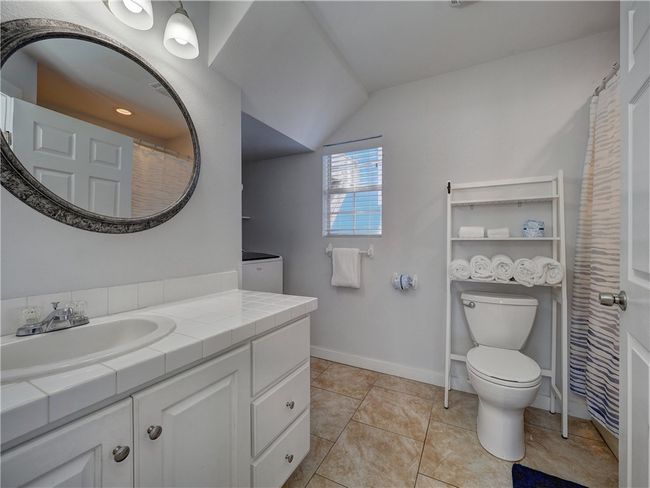 514 Royal Palm Dr, House other with 3 bedrooms, 3 bathrooms and 4 parking in Port Aransas TX | Image 27