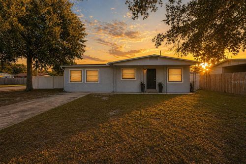 498 Clemson Dr, ALTAMONTE SPRINGS, FL, 32714-4007 | Card Image