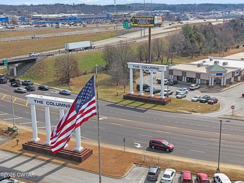 1000 Vann Dr, Jackson, TN, 38305-6061 | Card Image