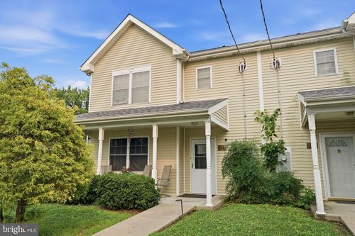 335 Linden Ave, GLENSIDE, PA, 19038-1107 | Card Image