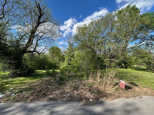 1108 Freeman Ave, Kansas City, KS, 66102-2904 | Card Image