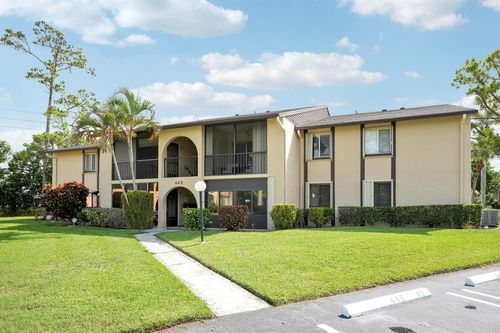 a1-445 Pine Glen Ln, Greenacres, FL, 33463-8543 | Card Image
