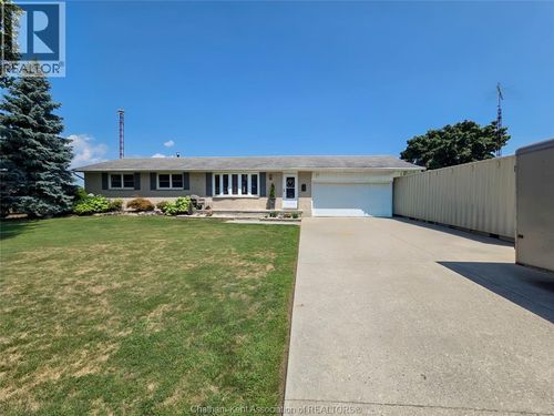 24053 Winter Line Rd, Pain Court, ON, N0P1Z0 | Card Image