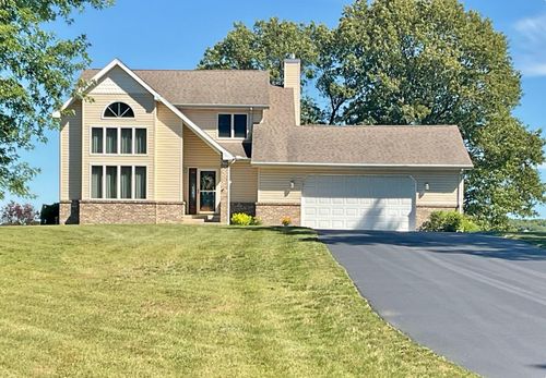 1960 Fernwood Dr, Knox, IN, 46534-7410 | Card Image