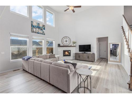 2144 Setting Sun Dr, Windsor, CO, 80550-3631 | Card Image