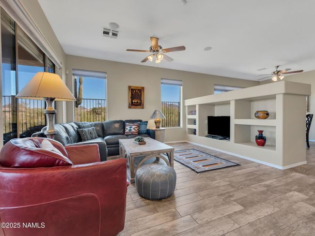 41310 N Clear Crossing Ct, House other with 2 bedrooms, 2 bathrooms and null parking in Anthem AZ | Image 12