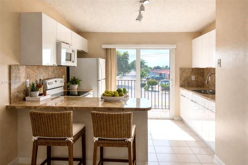 55-7603 W 29th Ln, Hialeah, FL, 33018-5176 | Card Image