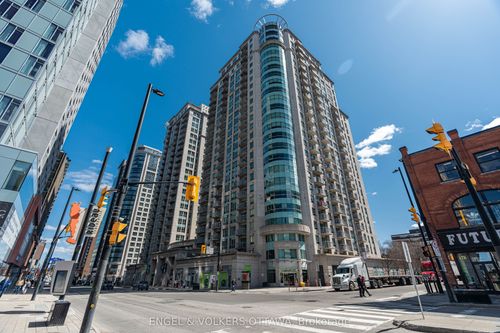 206-200 Rideau St, Ottawa, ON, K1N5Y1 | Card Image