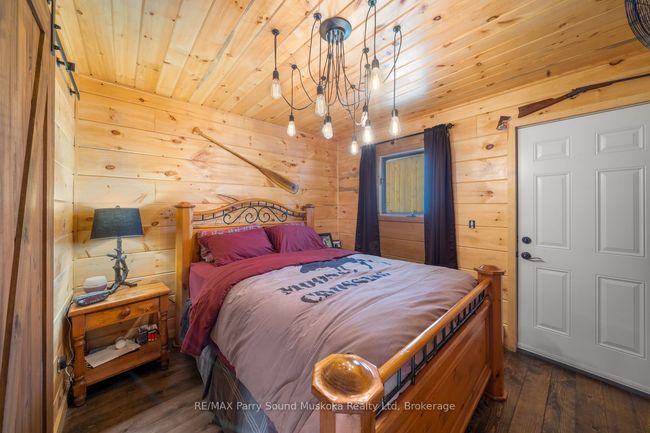 1099 Bunny Trail, House other with 6 bedrooms, 2 bathrooms and 10 parking in Dunchurch ON | Image 47