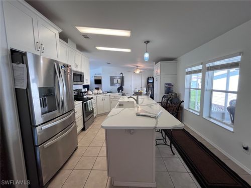 65t-65 Turquoise Ave, Naples, FL, 34114-8253 | Card Image