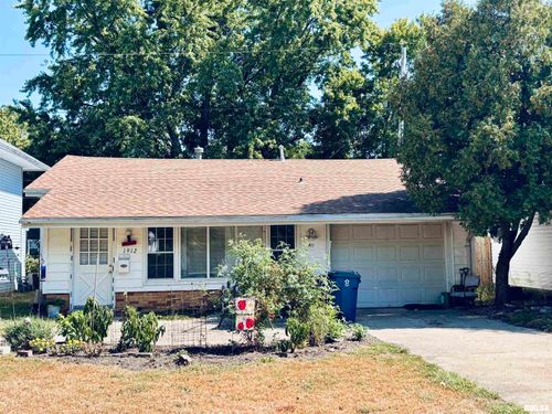 1912 S Whittier Ave, Springfield, IL, 62704-4026 | Card Image