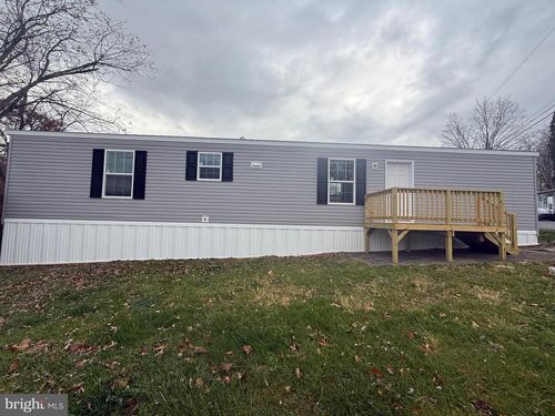 140 Deann Ln, GRANTVILLE, PA, 17028-9004 | Card Image