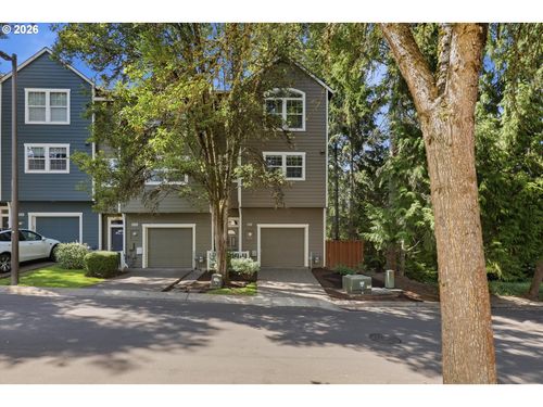 8905 Sw 157th Ave, Beaverton, OR, 97007-6674 | Card Image