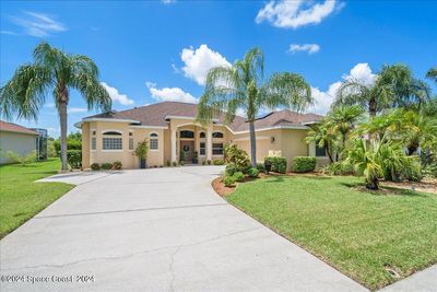 5960 Herons Landing Drive, House other with 3 bedrooms, 3 bathrooms and null parking in Rockledge FL | Image 2