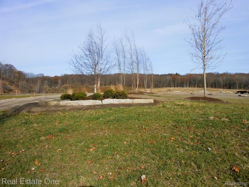lot 1 Park Ridge Road, White Lake Charter Township, MI, 48386 | Card Image
