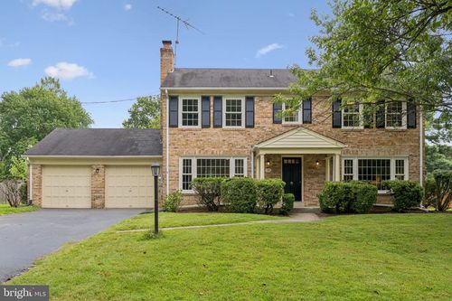 17 Orchard Way N, POTOMAC, MD, 20854-6127 | Card Image