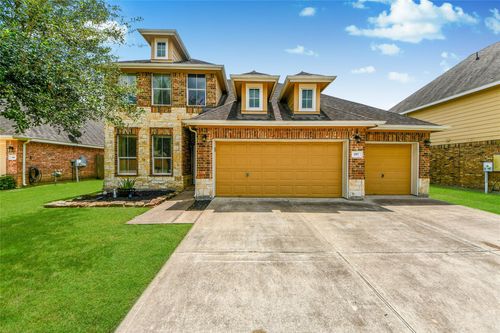 197 Midtown Park Dr, Alvin, TX, 77511-4165 | Card Image