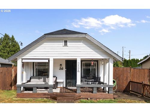 52598 Ne 2nd St, Scappoose, OR, 97056-3215 | Card Image
