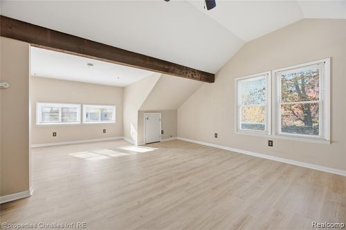 unit-2-214 Woodsboro Dr, Royal Oak, MI, 48067-1390 | Card Image