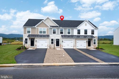314 Magnolia Ln, STATE COLLEGE, PA, 16803-1896 | Card Image