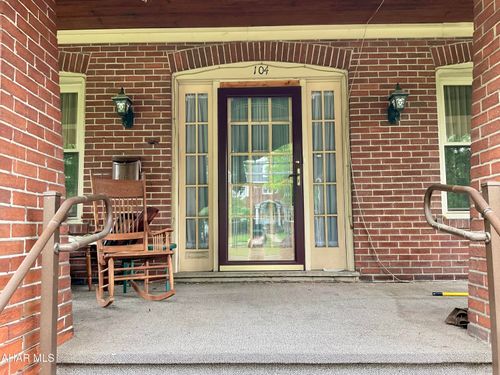 104 Aldrich Avenue, Altoona, PA, 16602 | Card Image