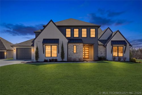 6514 E 153rd St S, Bixby, OK, 74008-4377 | Card Image