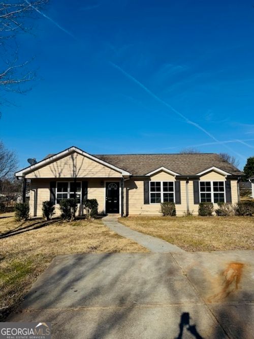 415 Dove Ln, Social Circle, GA, 30025-3065 | Card Image