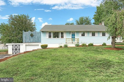 13 Stuart Dr, EAST BERLIN, PA, 17316-9210 | Card Image
