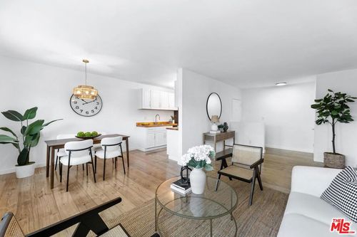unit-9-20159 Cohasset St, Winnetka, CA, 91306-2961 | Card Image