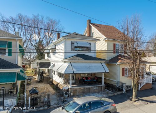 556 Monges St, Hazleton, PA, 18201-4763 | Card Image
