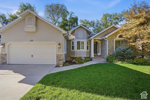 1172 Castlecreek Dr, Salt Lake City, UT, 84117-7279 | Card Image