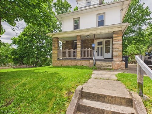 448 E Voris St, Akron, OH, 44311-1777 | Card Image