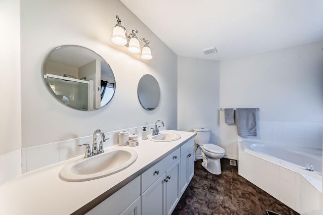 39 Bow Ridge Drive, House other with 3 bedrooms, 4 bathrooms and 2 parking in Cochrane AB | Image 23