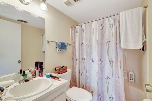 APT-203 - 7166 Golf Colony Ct, Condo with 2 bedrooms, 2 bathrooms and null parking in Lake Worth FL | Image 16