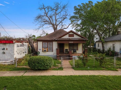 3229 Mcgowen St, Houston, TX, 77004-2005 | Card Image