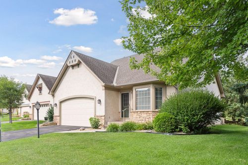 8410 Burlwood Dr, Chanhassen, MN, 55317-8505 | Card Image