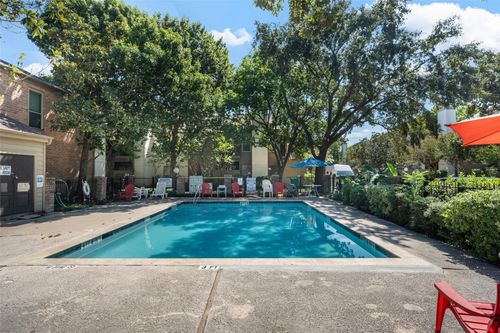 apt-298-10053 Westpark Dr, Houston, TX, 77042-5920 | Card Image