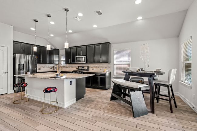 Dining space and kitchen | Image 4