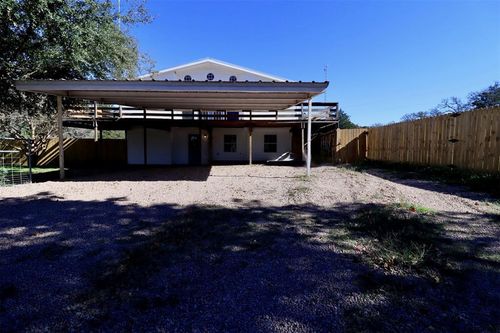 11400 Lakeview Cir, Brenham, TX, 77833-9331 | Card Image