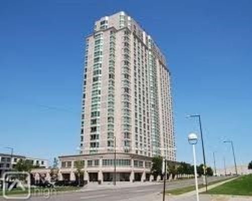 1216-8 Lee Centre Dr, Scarborough, ON, M1H3H8 | Card Image