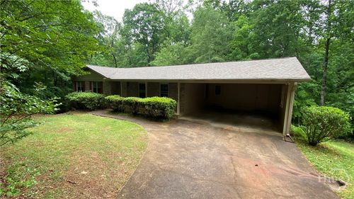 375 Segrest Cir, Athens, GA, 30605-3739 | Card Image