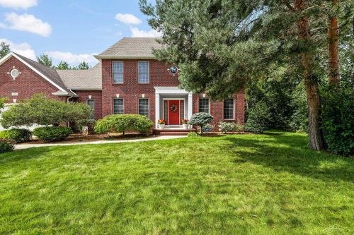 6203 Peachtree Circle, Midland, MI, 48642 | Card Image