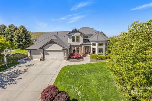 4931 N Arrow Crest Way, Boise, ID, 83703-7002 | Card Image